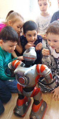 &quot;Выставка роботов в детском саду&quot;